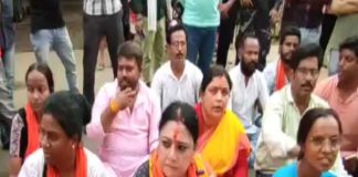 মুখ্যমন্ত্রীর বিরুদ্ধে নির্বাচন কমিশনে বিজেপি BJP in Election Commission against Chief Minister