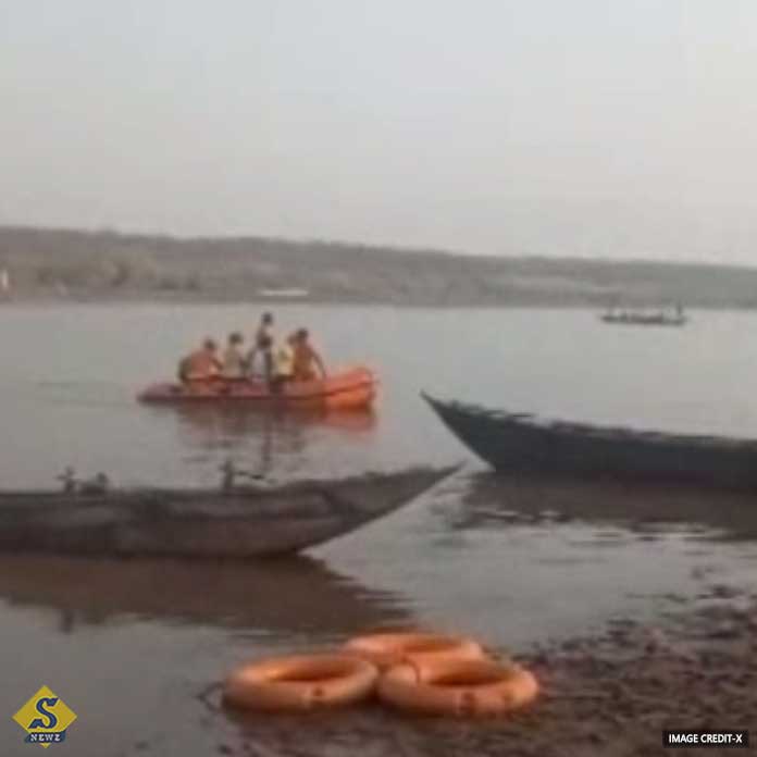 Boat capsizes in Mahanadi in Odisha 4 dead 1 Boat capsizes in Mahanadi in Odisha 4 dead 1