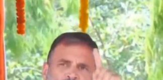 সংবিধান ও গণতন্ত্র বাঁচানোর নির্বাচন : রাহুল Election to save constitution and democracy Rahul