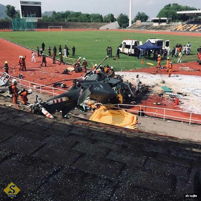 Two army helicopters collide in Malaysia 10 dead Two army helicopters collide in Malaysia 10 dead