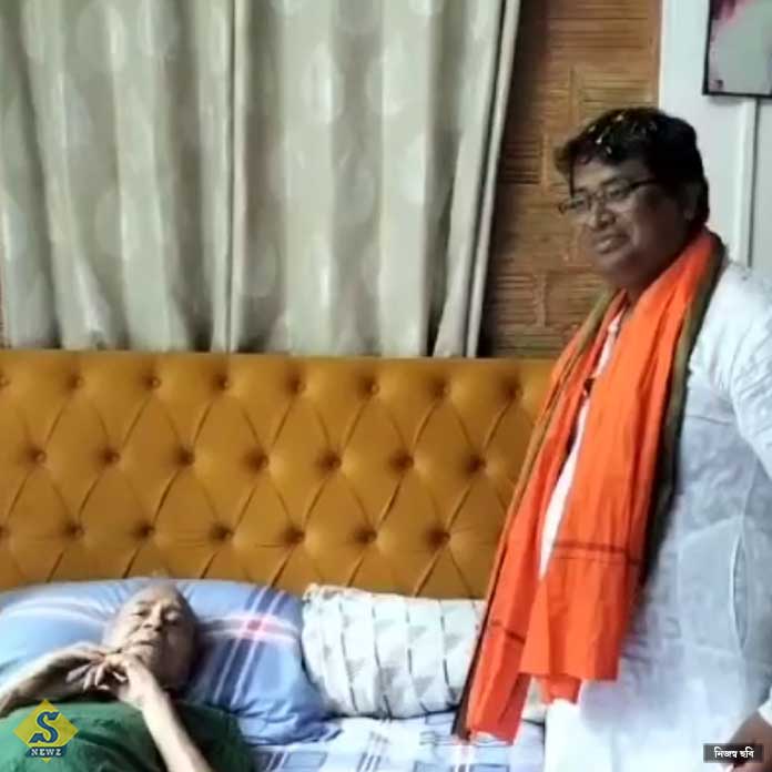 BJP candidate met Rezzak Molla BJP candidate met Rezzak Molla