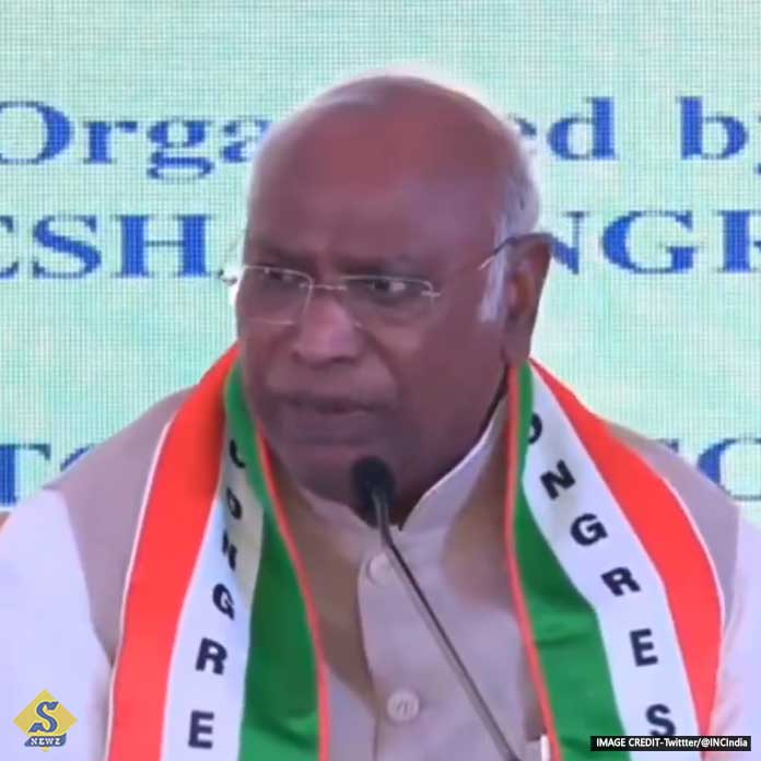KRISHAKDER ADHIKAR KHARBOKORAR CHESTA MODIR KHARGE KRISHAKDER ADHIKAR KHARBOKORAR CHESTA MODIR KHARGE