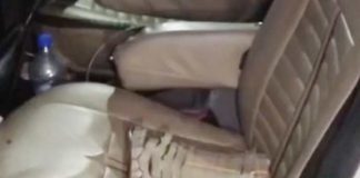 মালদায় বিজেপি নেতার গাড়িতে লক্ষ লক্ষ টাকা Lakhs of rupees in BJP leaders car in Malda
