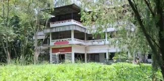 ৪ দিন পর জমি ফিরে পেলেন মিশনের সন্ন্যাসীরা NB MONKS GET BACK THEIR LAND