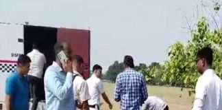 ব্রিগেডে মহিলার পচাগলা পোড়া দেহ The half burnt body of the woman was rescued from the brigade