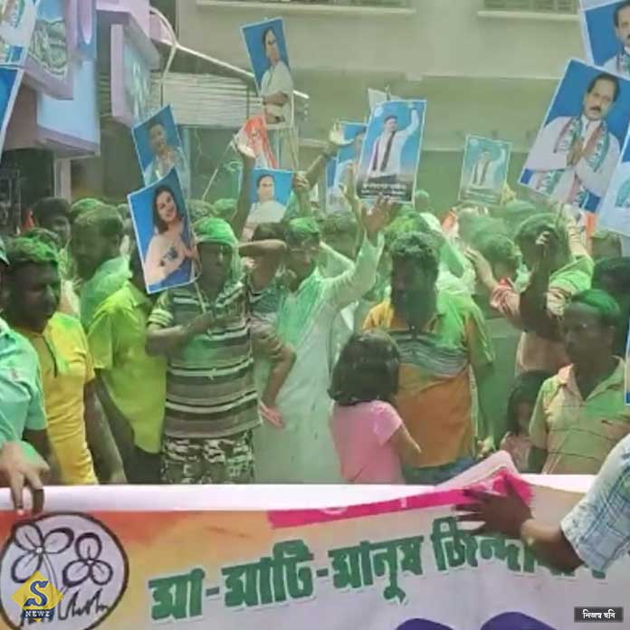 Trinamools victory procession in Nanur before the result announcement
