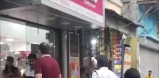 মোবাইল চোর সন্দেহে বউবাজারে ছাত্রাবাসে গণপিটুনিতে মৃত্যু BOUBAZAR MOBILE CHOR SANDEHE GANOPITUNI