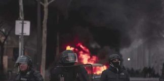 আমেরিকায় গৃহযুদ্ধের আশঙ্কা, সতর্ক করল কানাডা Canada warns of civil war in America