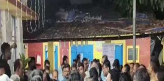 সাঁতারে গিয়ে ডুবে মৃত শিশু, বিক্ষোভ Child drowned while swimming protest