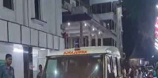 দেগঙ্গায় তৃণমূলের উপপ্রধানকে কোপ, ভোট-হিংসা চলছেই DEGANGA TMC ISF CLASH