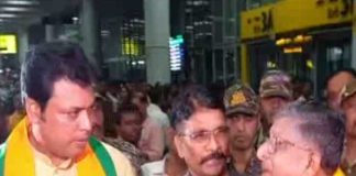 DESHER MODDHE BANGLA A HINGSA KENO