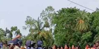 FER DHUM DHUMAR SANDESHKHALI  AVIJUKTO K CHINIYE NILAN MOHILA RA