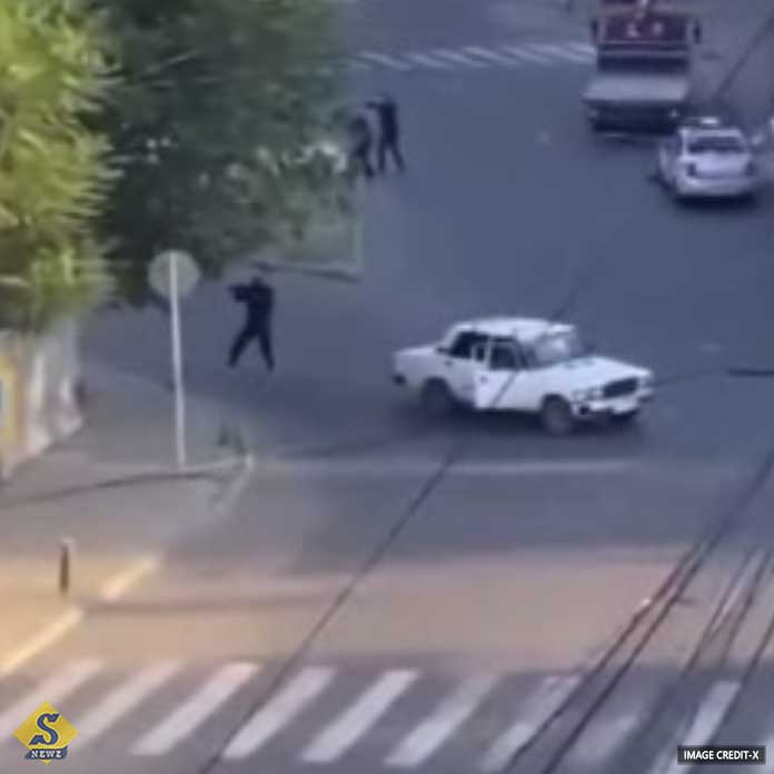 Gunman attack in Russia 17 dead Gunman attack in Russia 17 dead