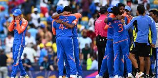 বিশ্ব চ্যাম্পিয়ন হয়ে কাঁদল ভারত India cried as world champions