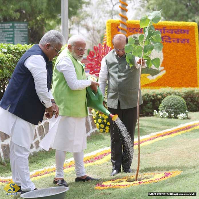 Modis campaign by planting saplings Modis campaign by planting saplings