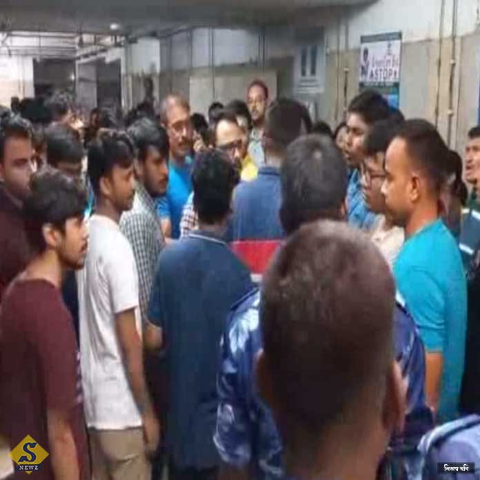 ROGI FELE DOCTOR ER CRICKET KHELA GAFILOTI