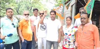 ভোট হিংসা – আক্রান্ত বিজেপি, মার খেল পুলিশও vote hingsa maar khelo police o