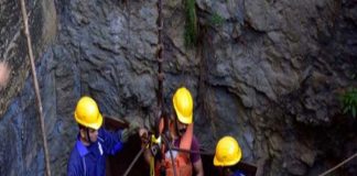 3 laborers died due to suffocation in illegal mining in Gujarat