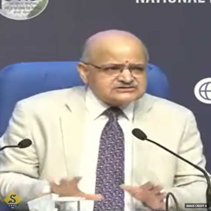Aayog rejects Mamatas mic ban policy