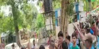 বাগদায় বিজেপি প্রার্থীর গাড়ি ভাঙচুর, রায়গঞ্জেও BAGDA A BJP PRARTHIR GARIVANGCHUR RAYGANJ A O