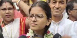 বাইরে ডঙ্কার আওয়াজ, ভিতরে শপথ মধুপর্ণা-সুপ্তি-মুকুটমণিদের BAIRE DANKAR AWAJ VETORE SHAPATH