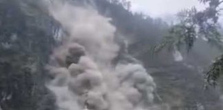 উত্তরাখণ্ডে ধসে ভেসে গেল সেতু, আটকে ৫০ পুণ্যার্থী Bridge collapses in Uttarakhand 50 pilgrims trapped