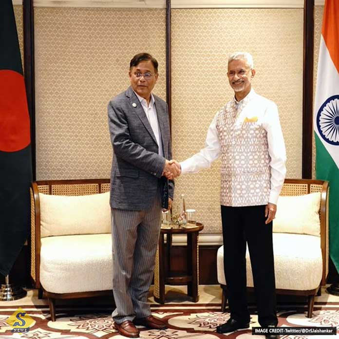 HASAN JAISHANKAR BOITHAKE TISTA ALOCHONA HASAN JAISHANKAR BOITHAKE TISTA ALOCHONA