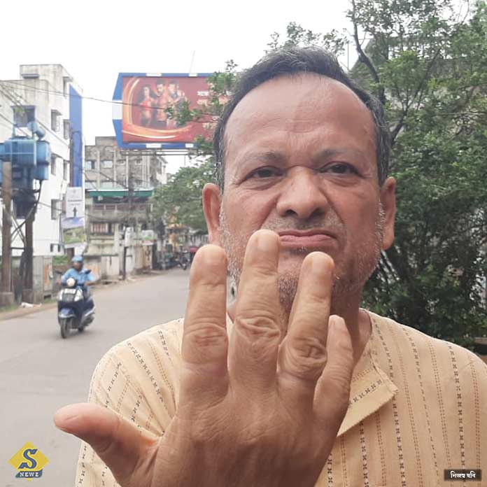 Hawker eviction in Bhadreshar robbery in police garb in Uttarpara Hawker eviction in Bhadreshar robbery in police garb in Uttarpara