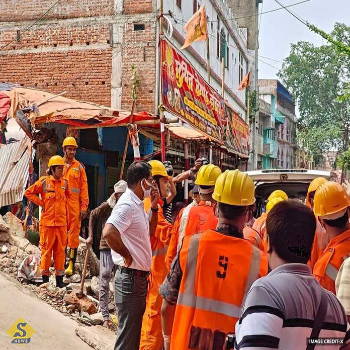 In Jharkhand many people are feared dead due to multi storey collapse In Jharkhand many people are feared dead due to multi storey collapse
