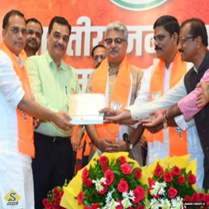 Madhya Pradeshs Justice Gangopadhyay in BJP