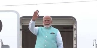 শান্তিপূর্ণ সহাবস্থানের উদ্দেশ্যে রাশিয়ায় মোদী Modi in Russia for peaceful coexistence