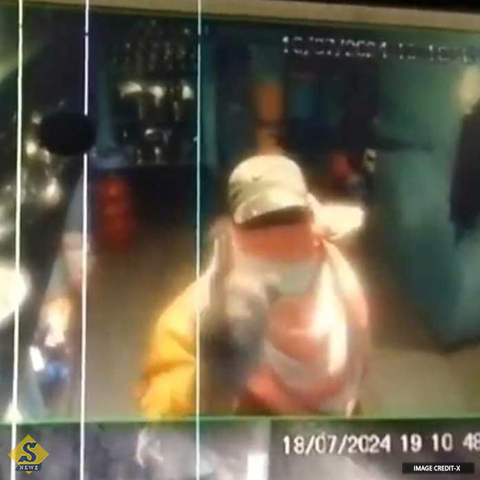 Namaskar thief in front of CC camera by keeping Rs 20 note