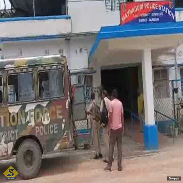 PITIYE KHUN ATANKE FER GRAM CHARCHHE CONGRESS KORMIR PORIBAR
