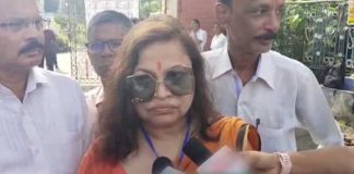 PROTHAM BAR VOTE AI BAJIMATH  SUPTI MADHUPARNA