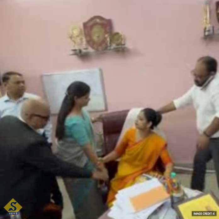 Question  Colleagues barred the principal of the school