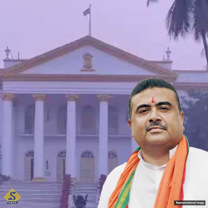 RAJBHABAN ER SAMNE SUVENDU R 4 GHONTAR DHARNAR ANUMOTI