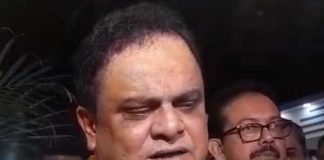 RAJJER HAATE E FIRUK DAKTARI PROBESHIKA PORIKKHA DABI BRATYA R