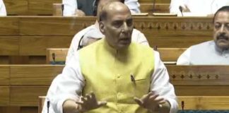 রাহুল-রাজনাথ বাকযুদ্ধে উত্তাল লোকসভা Rahul Rajnath war of words raging Lok Sabha