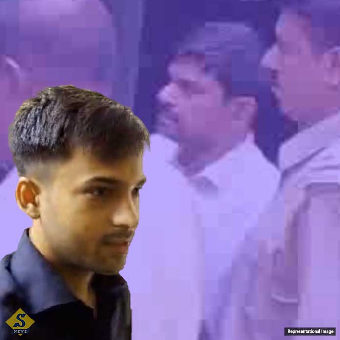Roshan admits to threatening the businessman