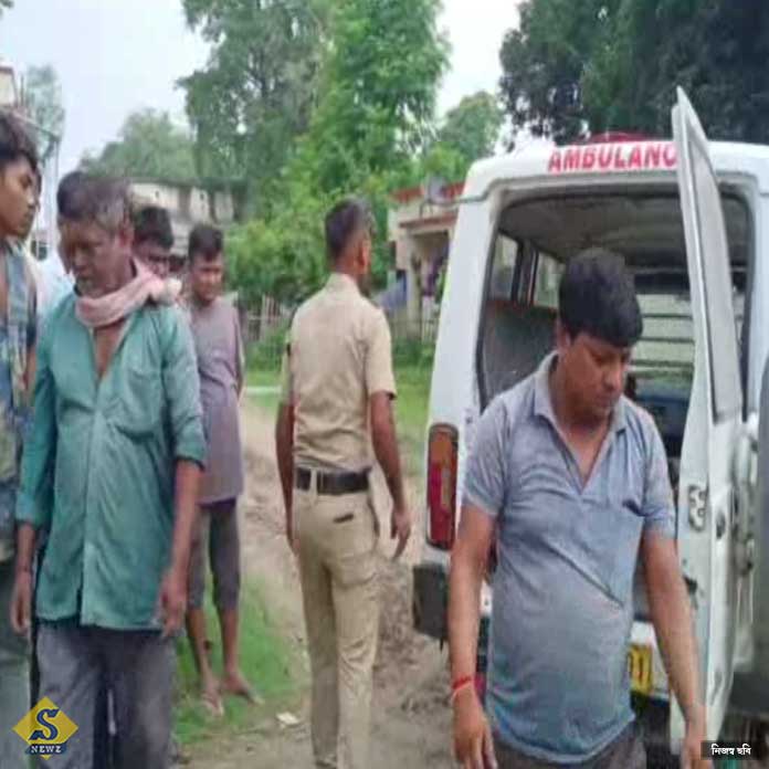 TRAIN ER DHAKKAY JAKHOM BRIDDHER BINA CHIKITHSAY MRITYU 1