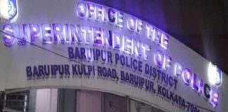 স্বেচ্ছাসেবী সংগঠন স্কুলে হামলা, অভিযুক্ত পঞ্চায়েত উপপ্রধান Voluntary organization school attack panchayat vice president accused