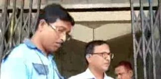 আন্দোলনকারীদের সঙ্গে কথা, কাজে ফেরার অনুরোধ স্বাস্থ্য শিক্ষা অধিকর্তার ANDOLAN KARIDER SATHE KOTHA KAJE FERAR ANURODH SWASTHO SHIKKHA ADHIKORTA R
