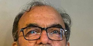 ওকালতনামায় সইয়ের চেষ্টা, বিস্ফোরক বিকাশরঞ্জন Attempt to sign the power of attorney explosive development