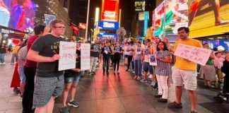 আর জি কর : আমেরিকা-ব্রিটেনে প্রতিবাদের ঝড় RG Kar Storm of protest in America Britain