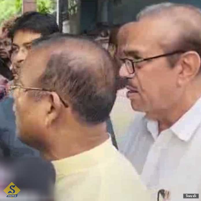 Swarna Kamal Javed protest in National Medical turbulent situation