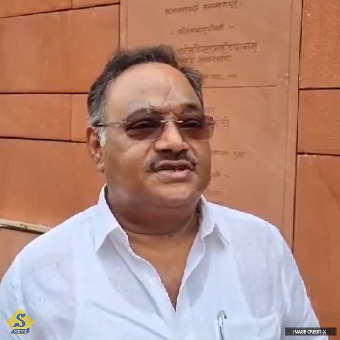 adhir ke niye samik er khocha