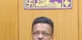 dengue niye chairman der sathe boithik firhad er