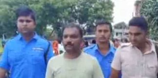 malda ghor theke grihobodhur mrito deho udhhar