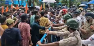 এবিভিপির মিছিলে ধুন্ধুমার সল্টলেক, বারাসতে লিটু, পথে কংগ্রেসও saltLake barasat michil