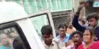 কিশোরীকে পরপর কোপ, অভিযুক্তকে গণধোলাই, রক্তাক্ত বেলঘরিয়া BELGHARIA TE KISHORI K KOP AVIJUKTO K GANO DHOLAI